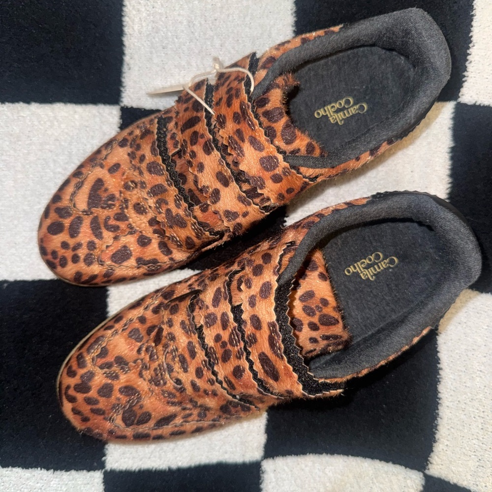 Leopard Print Shoes - Picture 2 of 2